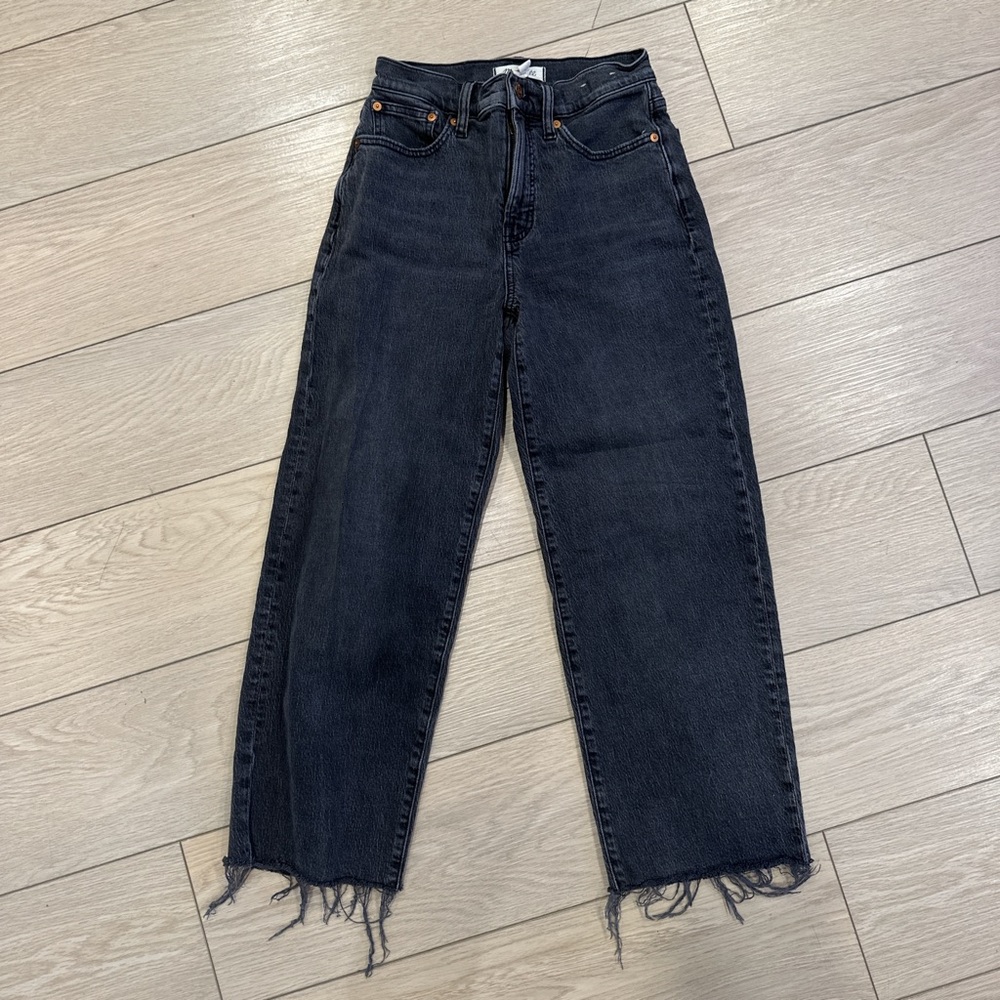 Madewell Ankle Cropped Jeans in Classic Black